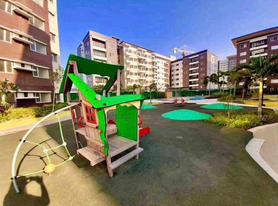 Avida Atria T2- A, Near Sm City And Smallville 伊洛伊洛 外观 照片