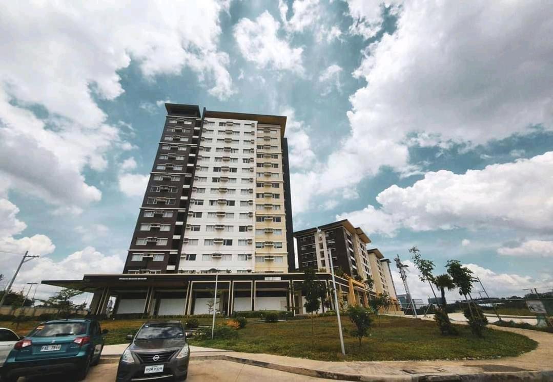 Avida Atria T2- A, Near Sm City And Smallville 伊洛伊洛 外观 照片