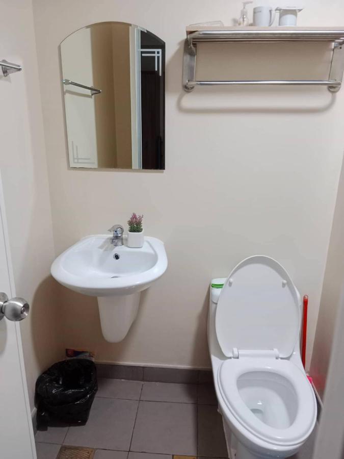 Avida Atria T2- A, Near Sm City And Smallville 伊洛伊洛 外观 照片